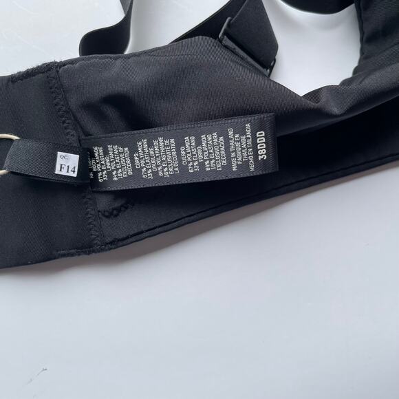 Skims Bra No Show Molded Unlined Demi Onyx Black Size 38DDD (38F) NEW - Picture 7 of 8